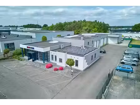 bâtiment d'entreprise multifonctionnel à vendre à oudsbergen