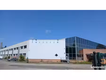 local d’activité 282 m² – val-de-reuil – 3 min de l’a13