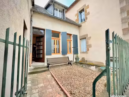 charmante maison de village avec jardinet