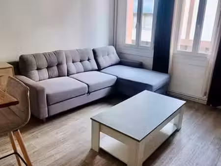 appartement plein centre ville d'evreux 22 58m2