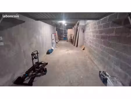 garage fermé résidence sécurisée