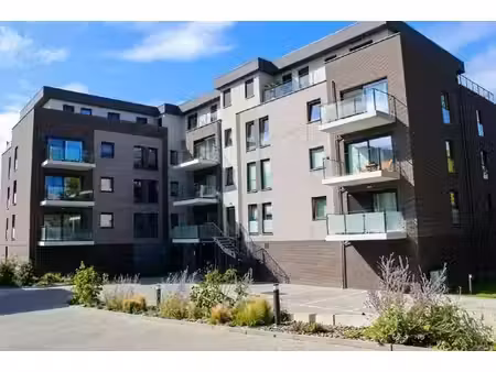 bel appartement 1ch. avec parking extérieur