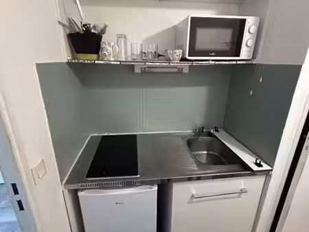 studio 1 pièce 19 m²