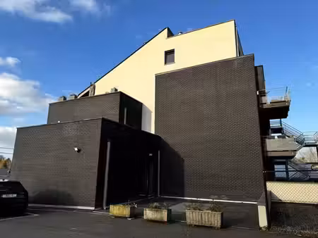 appartement 1 chambre avec terrasse au rez-de-chaussée