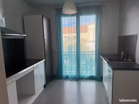 appartement 3 pièces 68 m²