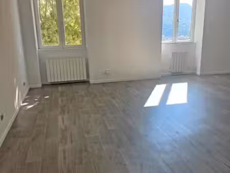 appartement 4 pièces 86 m²