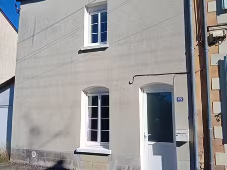 maison 4 pièces 75 m2 craon proche des grandes surfaces