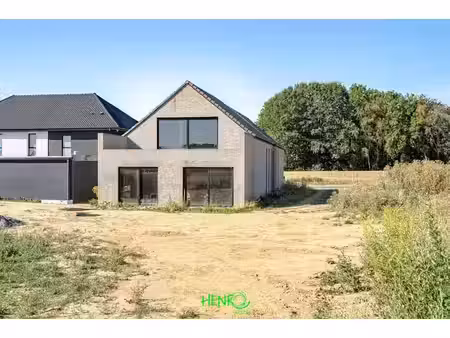 400 m² d’exception à estaimpuis