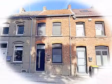 jolie maison rénovée en 2023 – peb c – frameries