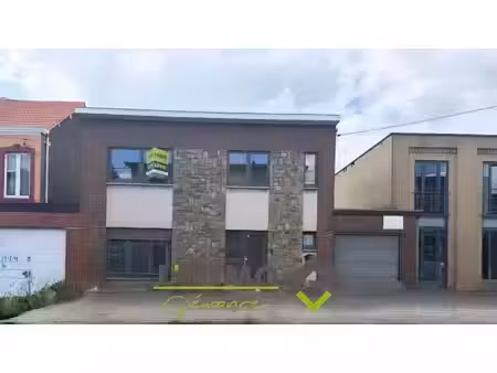 charmante maison 3 chambres avec jardin et terrasse