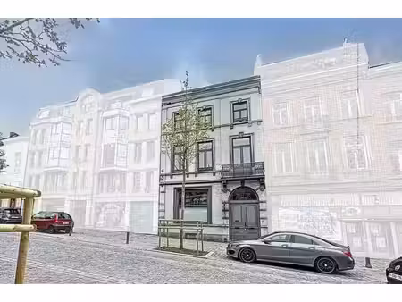 maison de maître de caractère  5 ch. à mons