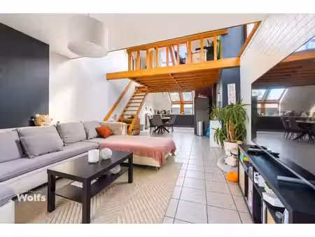 agréable maison d'habitation avec garage et jardin !