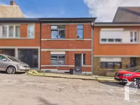 maison 2 façades située rue du mamelon vert 62 à verviers.