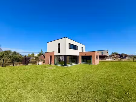 absil immobilière vous présente une villa contemporaine peb