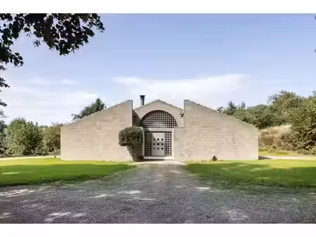 maison jacques sequaris – architecture iconique