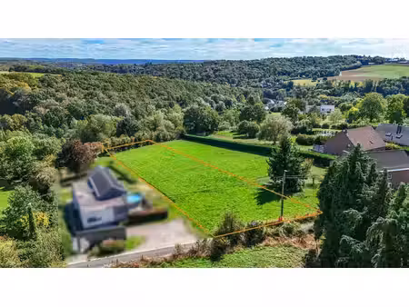 superbe terrain de +/- 1.924 m² avec magnifique vue !