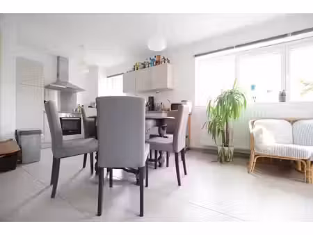 appart 90m²- 1ch - terrasse - cave -parking