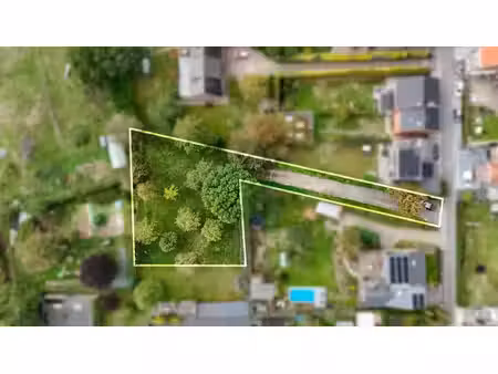 magnifique terrain à bâtir avec allée privative