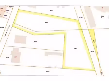 beau terrain à bâtir de26ares bien situé!18mètres de façade!