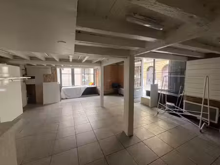 local commercial à louer