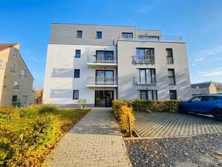 superbe appartement avec ascenseur.