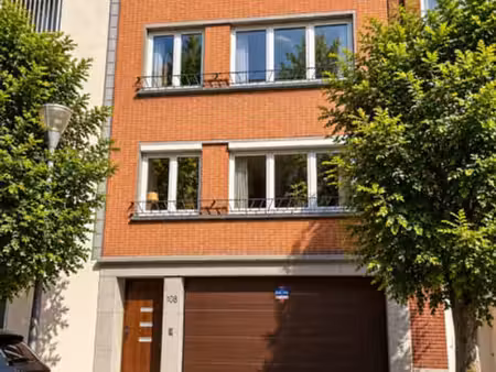 appartement 1 chambre (possibilite 2) avec jardin et garage