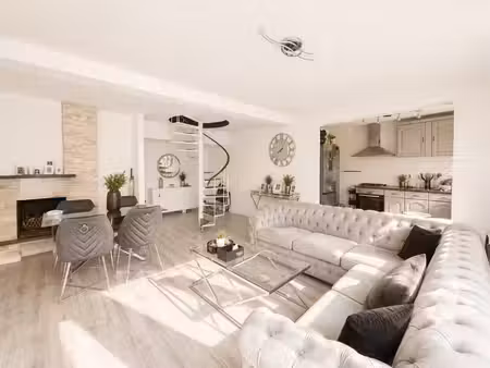 duplex 2 ch. avec jardin