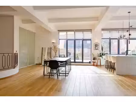 appartement de190 m² rénové avec 40 m² de terrasse