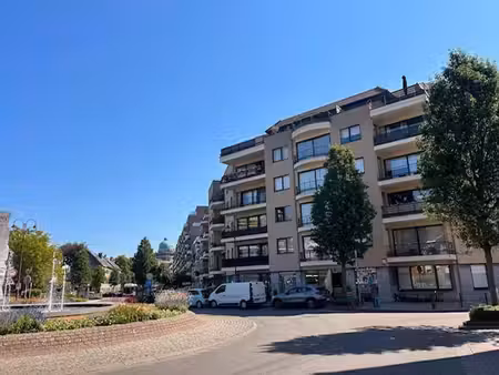 appartement 2 chambres grande terrasse sud-est et parking
