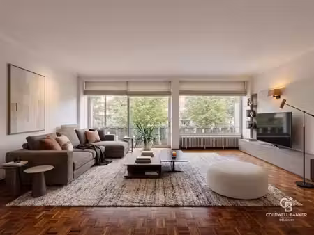 appt (+-121m²) dans un immeuble de standing / proche du bois