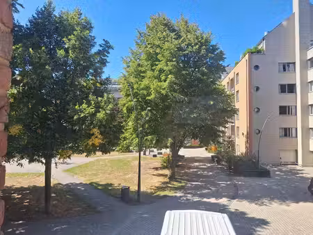 invest - studio etudiant - site alma - ucl woluwe