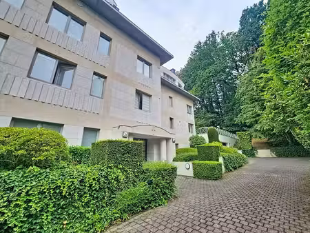 quartier prince d'orange. triplex 5ch bureau garages jardin