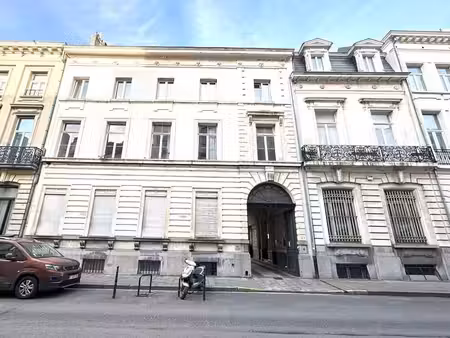 hôtel de maître a développer - 17 unités - pu ok