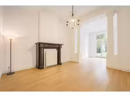 sous-plex 2-3 chambres + terrasse/jardin