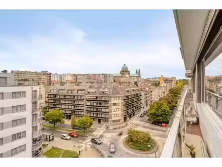 superbe appartement 2 chambres quartier basilique