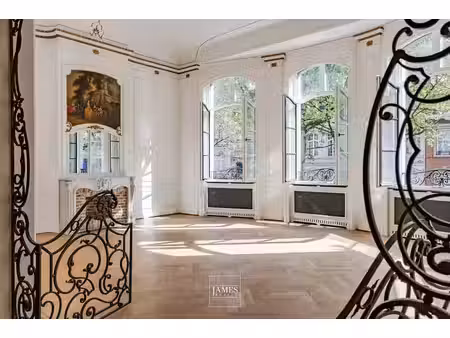 un hôtel de maître quartier molière