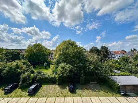 stalle | lumineux appartement 2 chambres + terrasse + garage