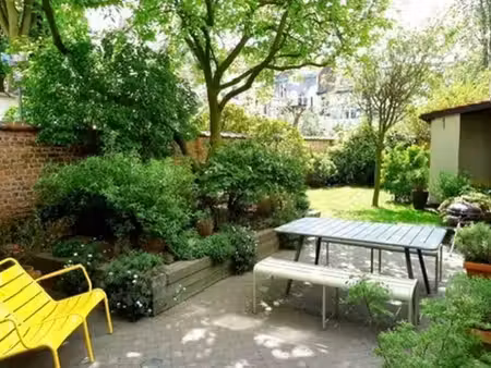 etterbeek /quartier tongres - appartement 2chambres - jardin