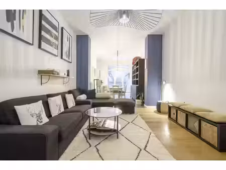 elégant duplex 2 chambres avec terrasse et jardin
