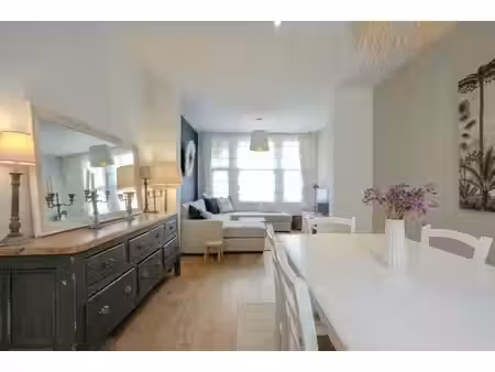 maison 2 chambres à 2 pas de la place saint-job