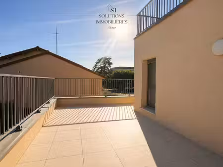 t3 récent avec terrasse - ampuis 69 420