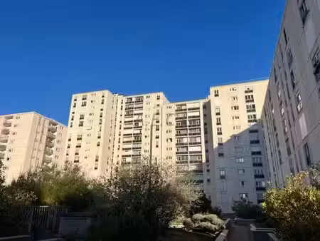 location appartement 3 pièces 72 m² à asnieres-sur-seine (92600)  1 450 €