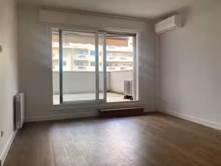 t2 152 rue duguesclin 69006 lyon