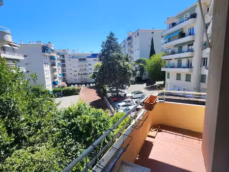 t4 de 90 m² cannet avec cave - garage en option