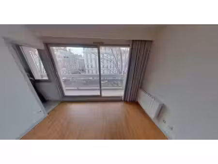 t1 boulevard anatole france 69006 lyon