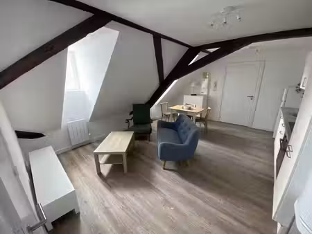 f2 meublé