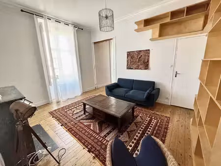 bel appartement t2 meublé de 50m2 quartier république à nant