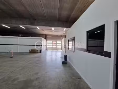 à louer – entrepôt / local d’activité 250 m²