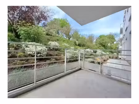appartement à louer avec garage et terrasse   watermael-boitsfort (vbe70872)