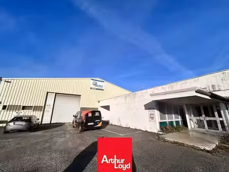 local d'activités à louer